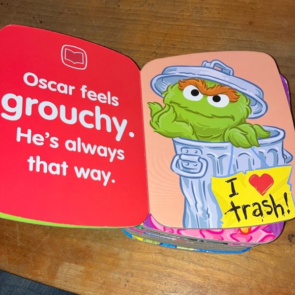 Sesame Street Me Reader Jr. Book Set - great books & can work with a sound pad - Picture 14 of 16